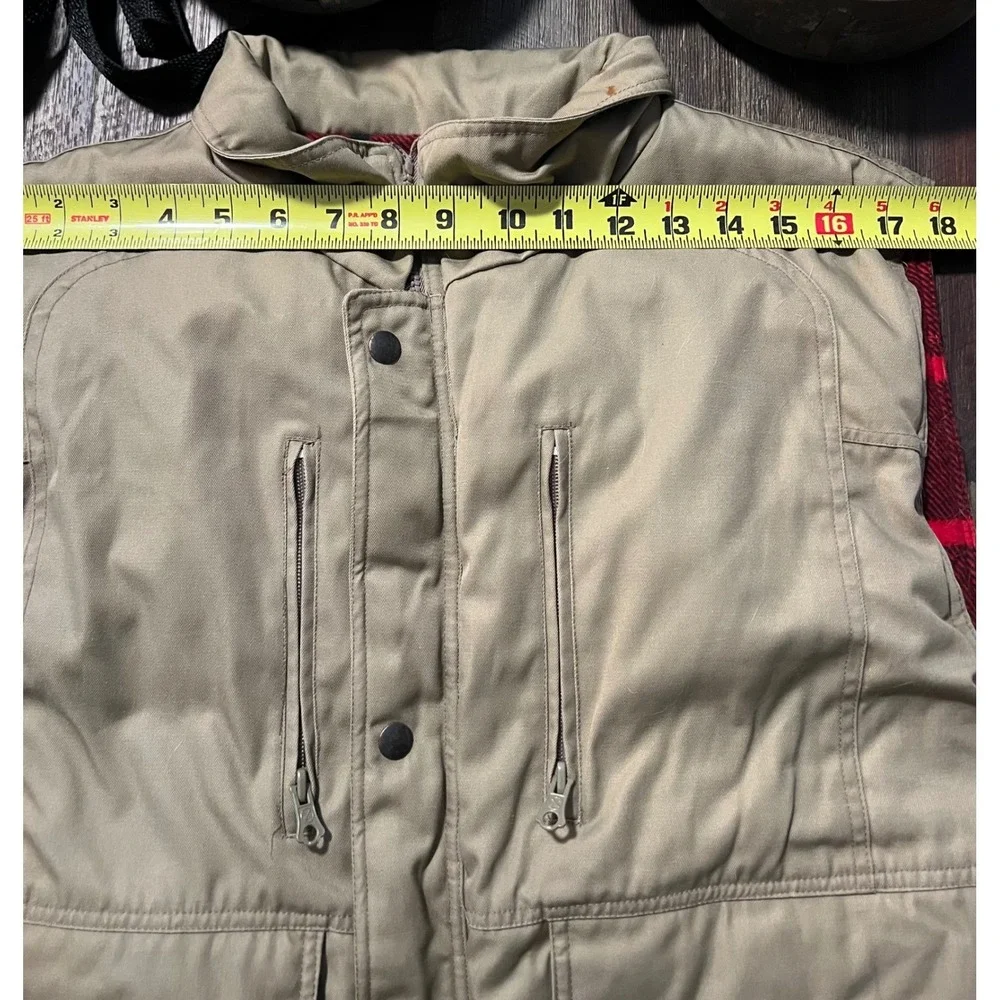 Cabelas Tan Canvas Flannel Lined Utility Hunting Vest Workwear Gorpcore Mens